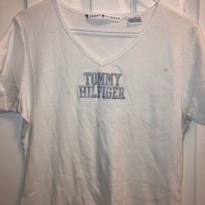Tommy Hilfiger White T-Shirt 🥼